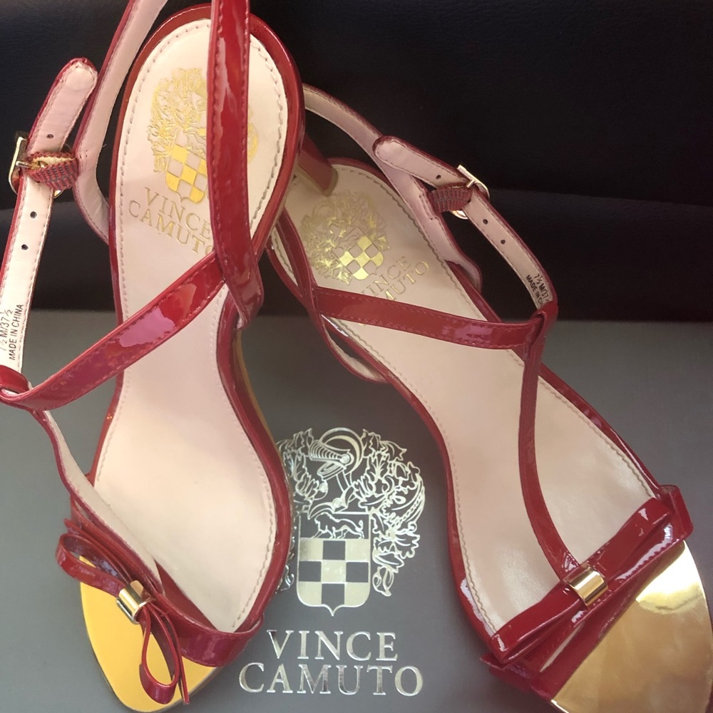 Vince Camuto 7.5